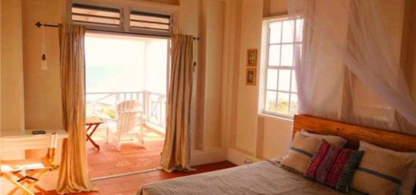 vacation-rentals/st-vincent-and-the-grenadines/union-island/union-island/sur-un-nuage-villa