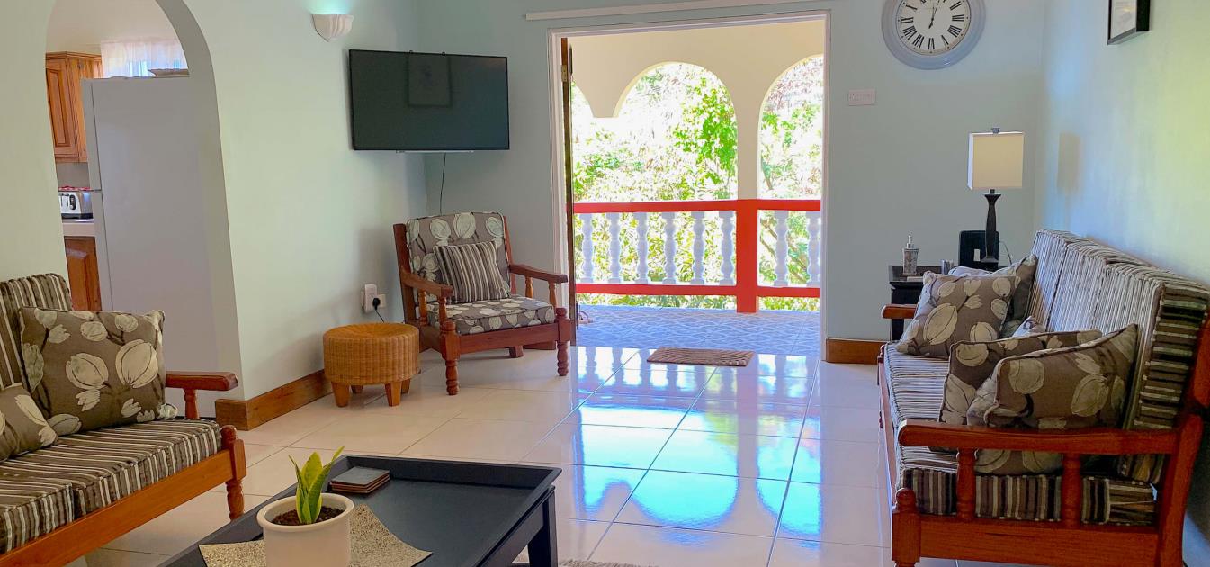 vacation-rentals/st-vincent-and-the-grenadines/bequia/port-elizabeth/harbour-view-2-st-james-apt-lower-floor