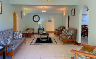 Harbour View 2 St.James Apt Lower Floor