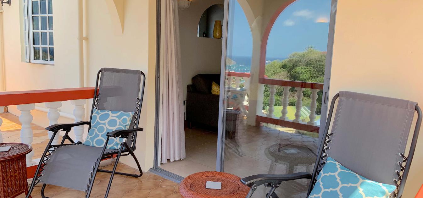 vacation-rentals/st-vincent-and-the-grenadines/bequia/port-elizabeth/harbour-view-1-st-james-apt-upper-floor