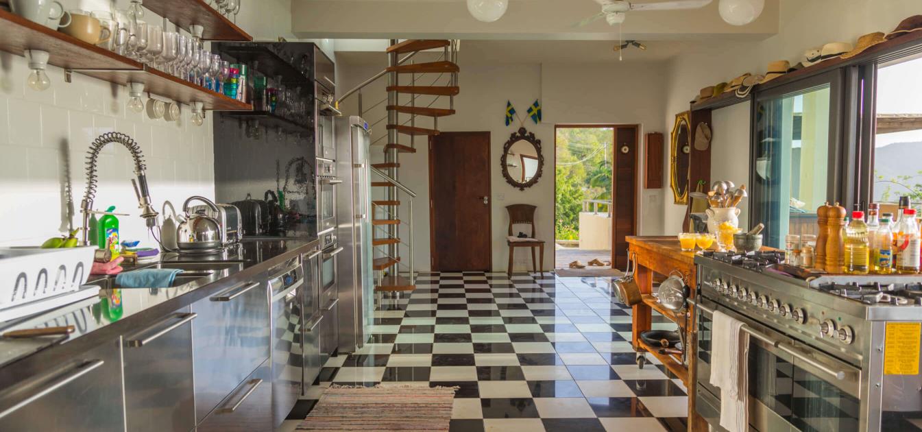 vacation-rentals/st-vincent-and-the-grenadines/bequia/belmont/villa-morberg