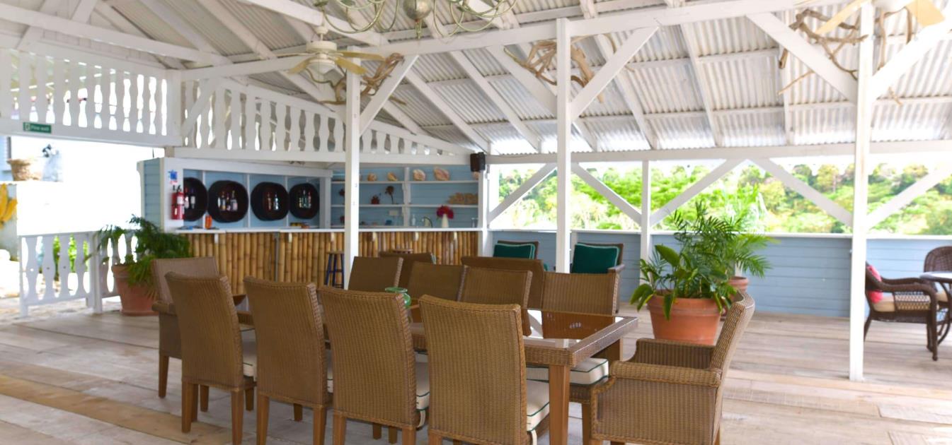 vacation-rentals/grenada/grenada-island/victoria/mount-edgecombe-plantation-nutmeg-room-3