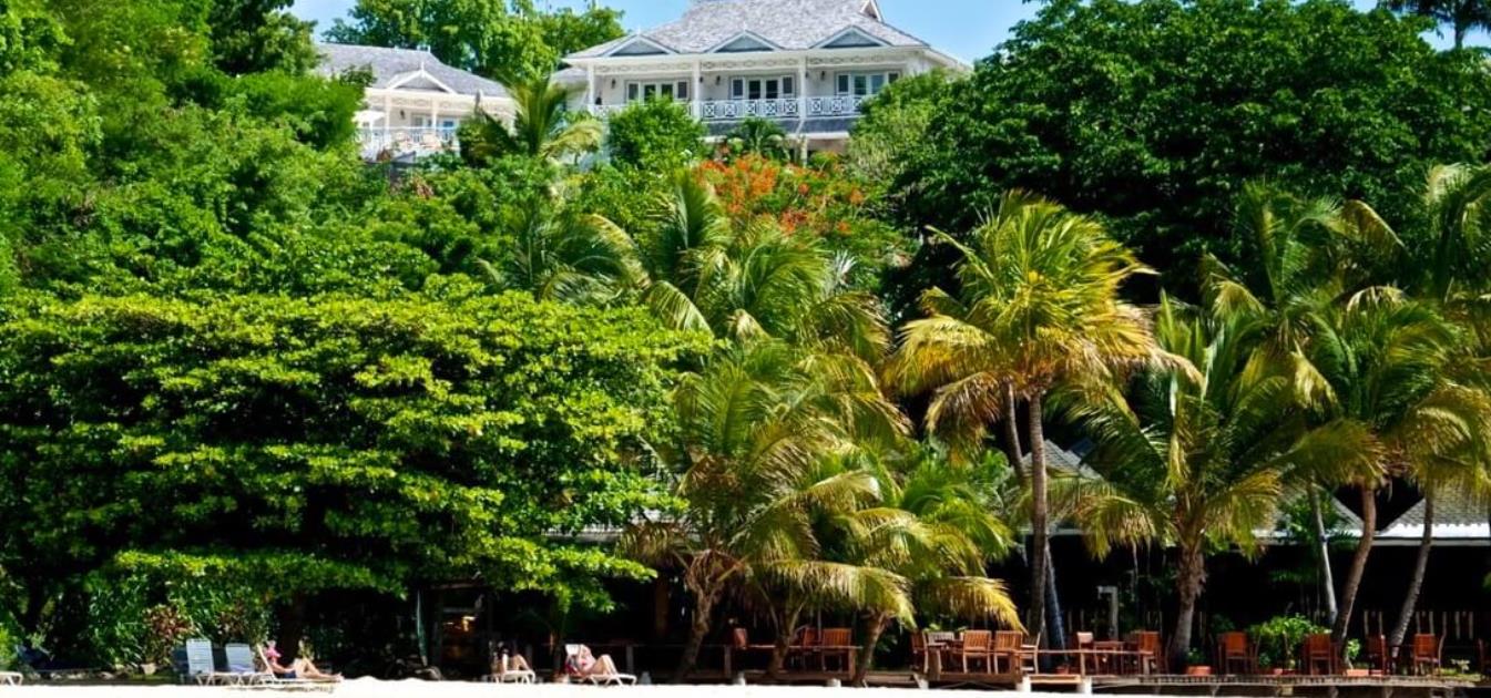 vacation-rentals/grenada/grenada-island/magazine-beach/madame-jardin