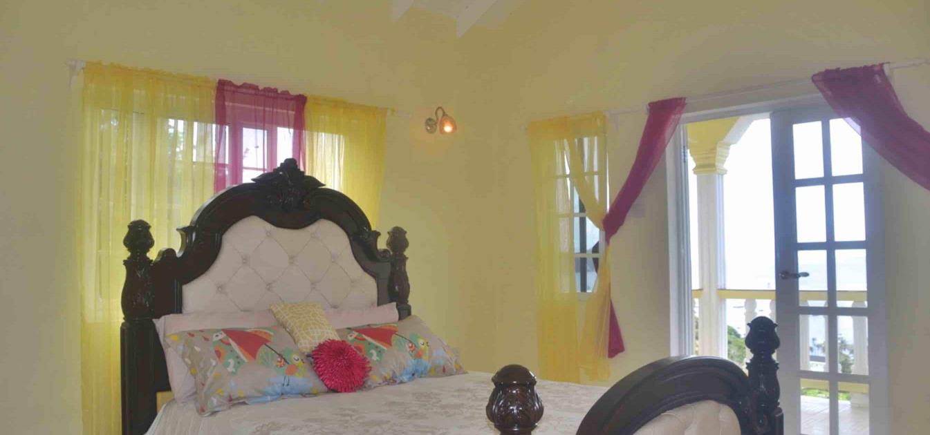 vacation-rentals/st-vincent-and-the-grenadines/bequia/port-elizabeth/la-buena-vista