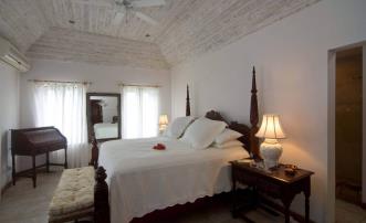 Look Yonder Villas - Main House