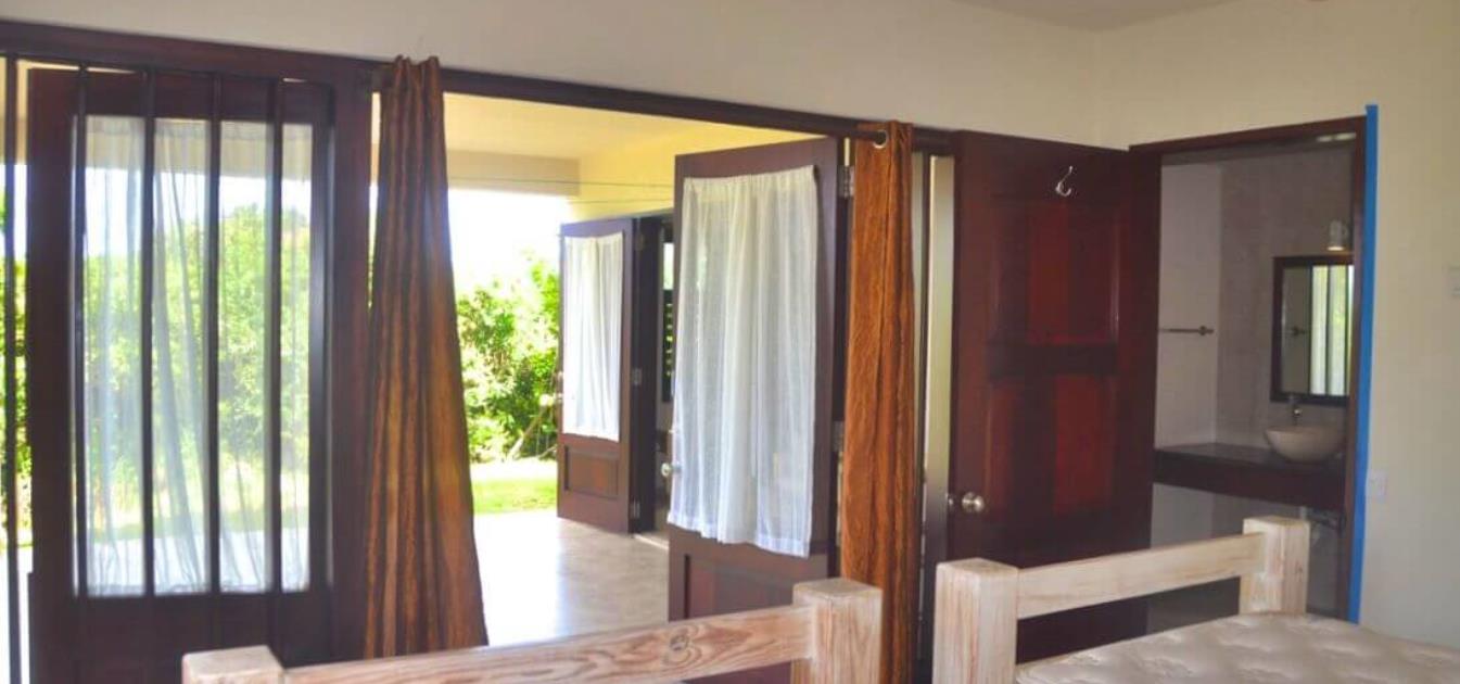 vacation-rentals/st-vincent-and-the-grenadines/bequia/lower-bay/cedars