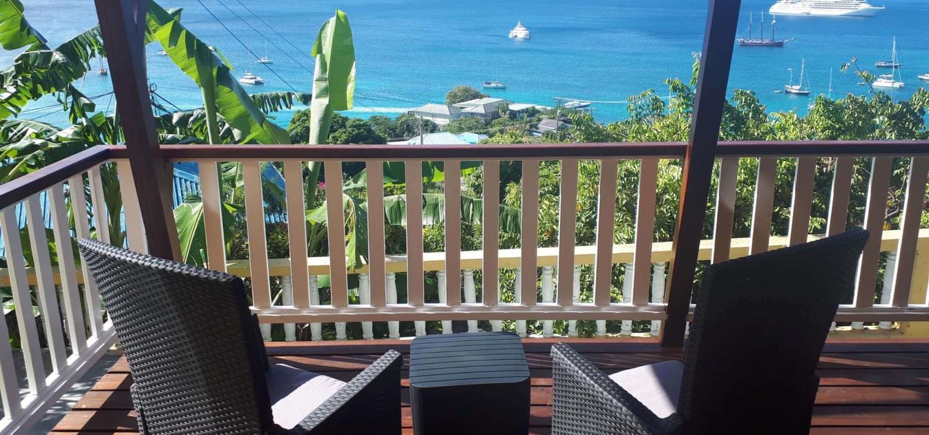 vacation-rentals/st-vincent-and-the-grenadines/bequia/lower-bay/the-lookout-hummingbird-deck