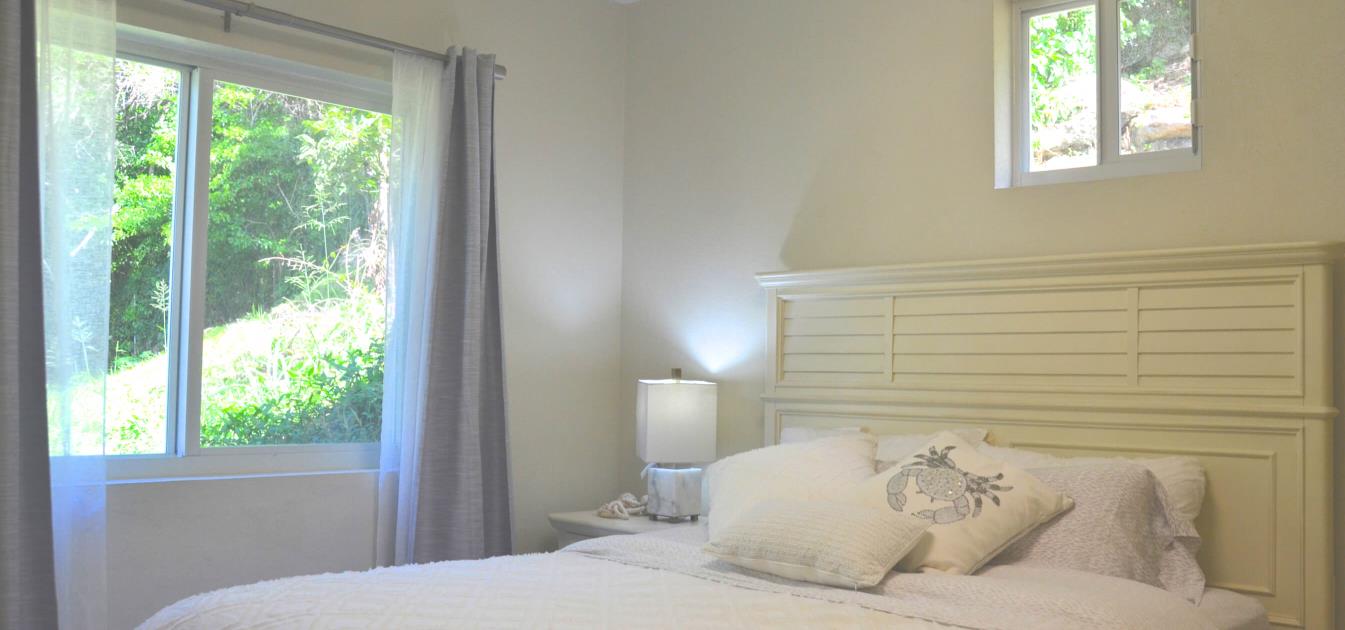 vacation-rentals/st-vincent-and-the-grenadines/bequia/belmont/wavecrest