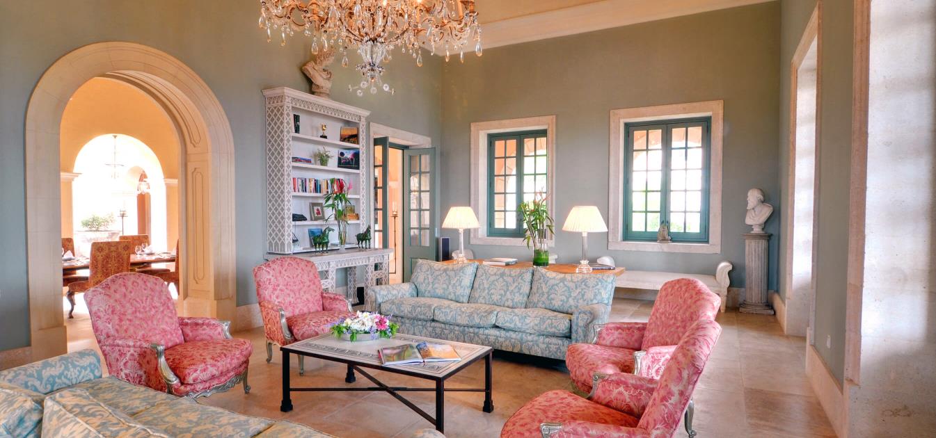 vacation-rentals/st-vincent-and-the-grenadines/mustique/central-hillside/sienna