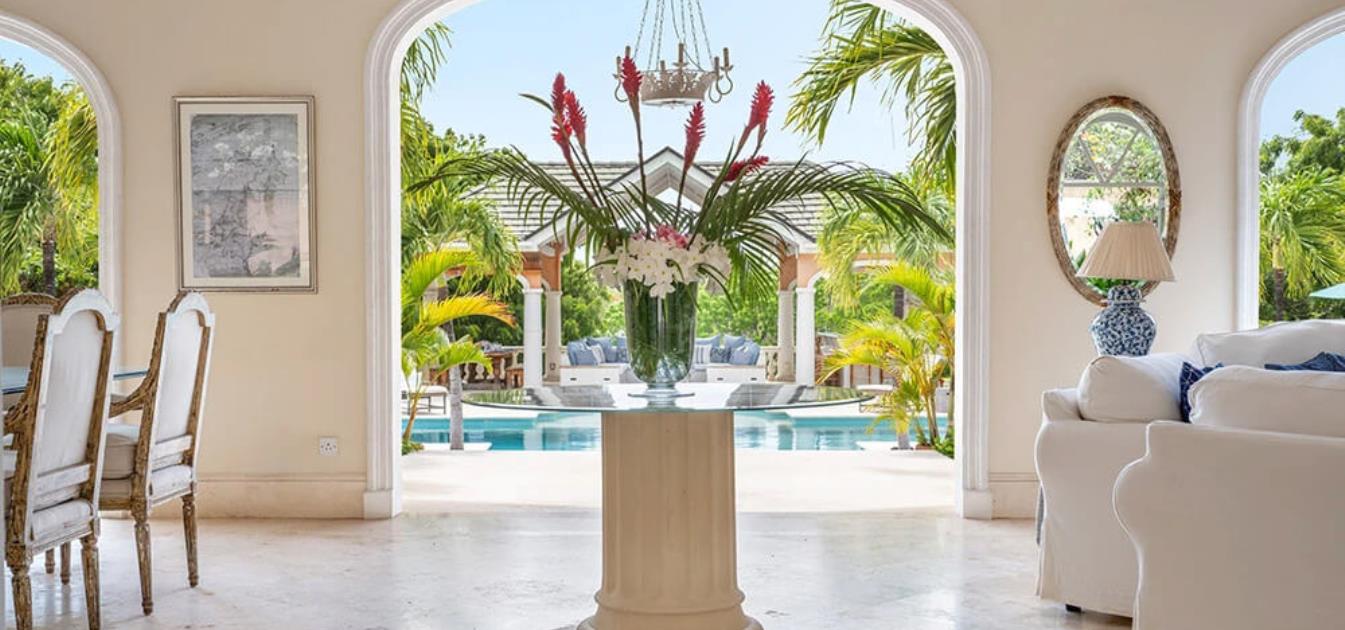 vacation-rentals/st-vincent-and-the-grenadines/mustique/central-hillside/villa-kalina