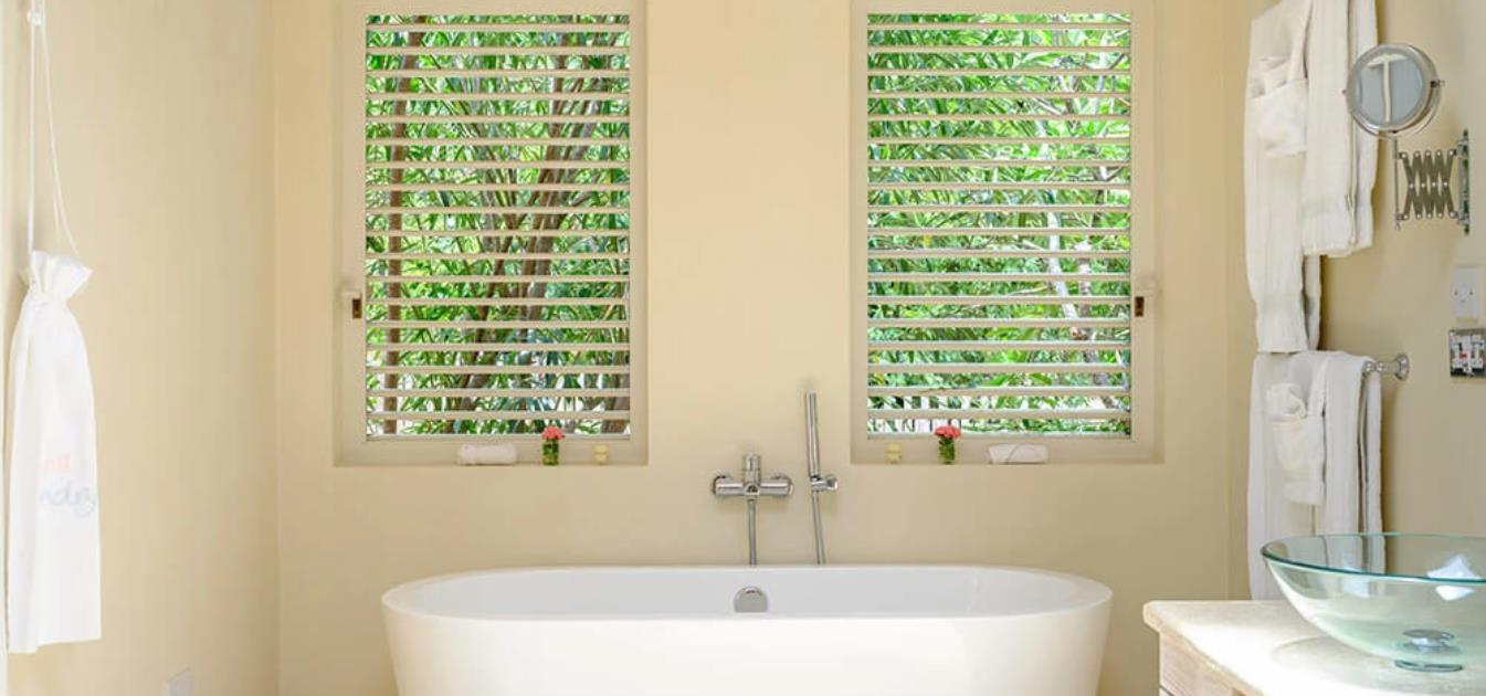 vacation-rentals/st-vincent-and-the-grenadines/mustique/central-hillside/villa-kalina