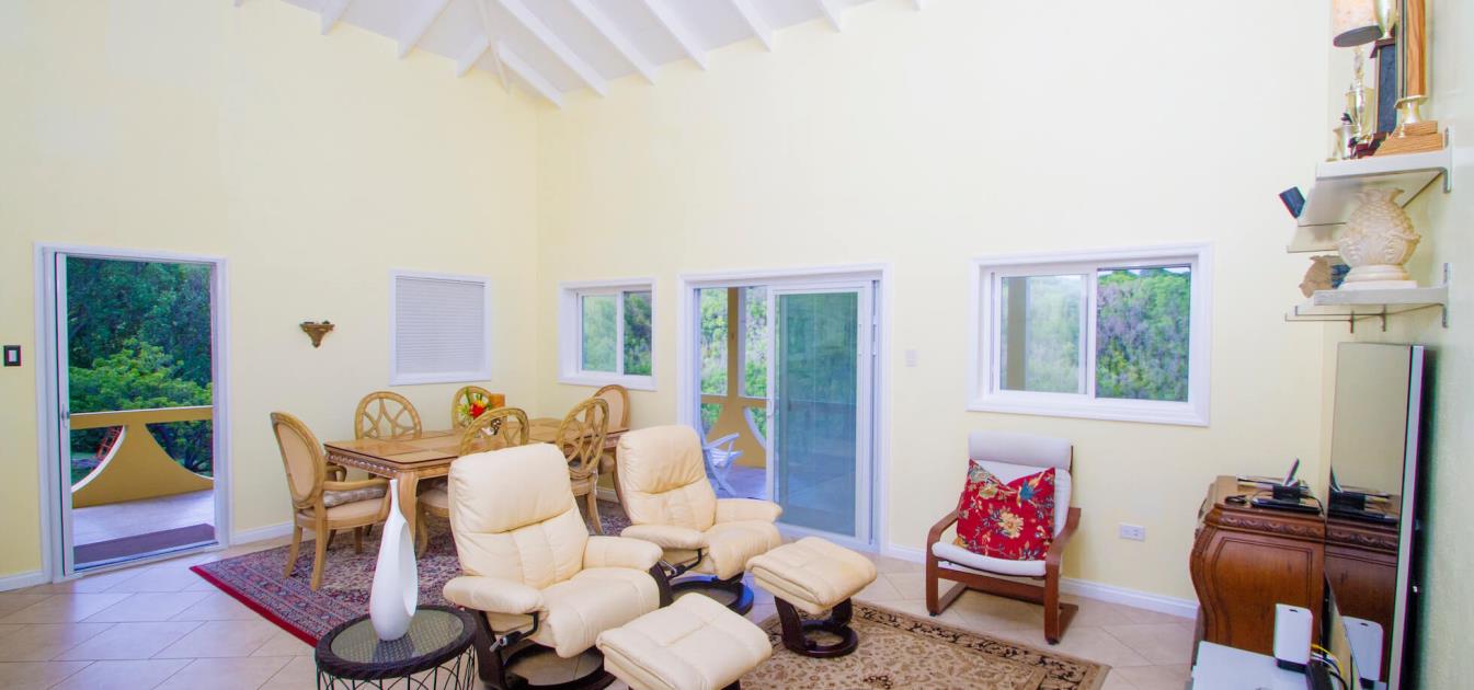 vacation-rentals/st-vincent-and-the-grenadines/bequia/hope-bay/hope-view-entire-villa