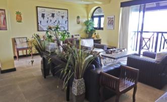 Brownes Condo 4B