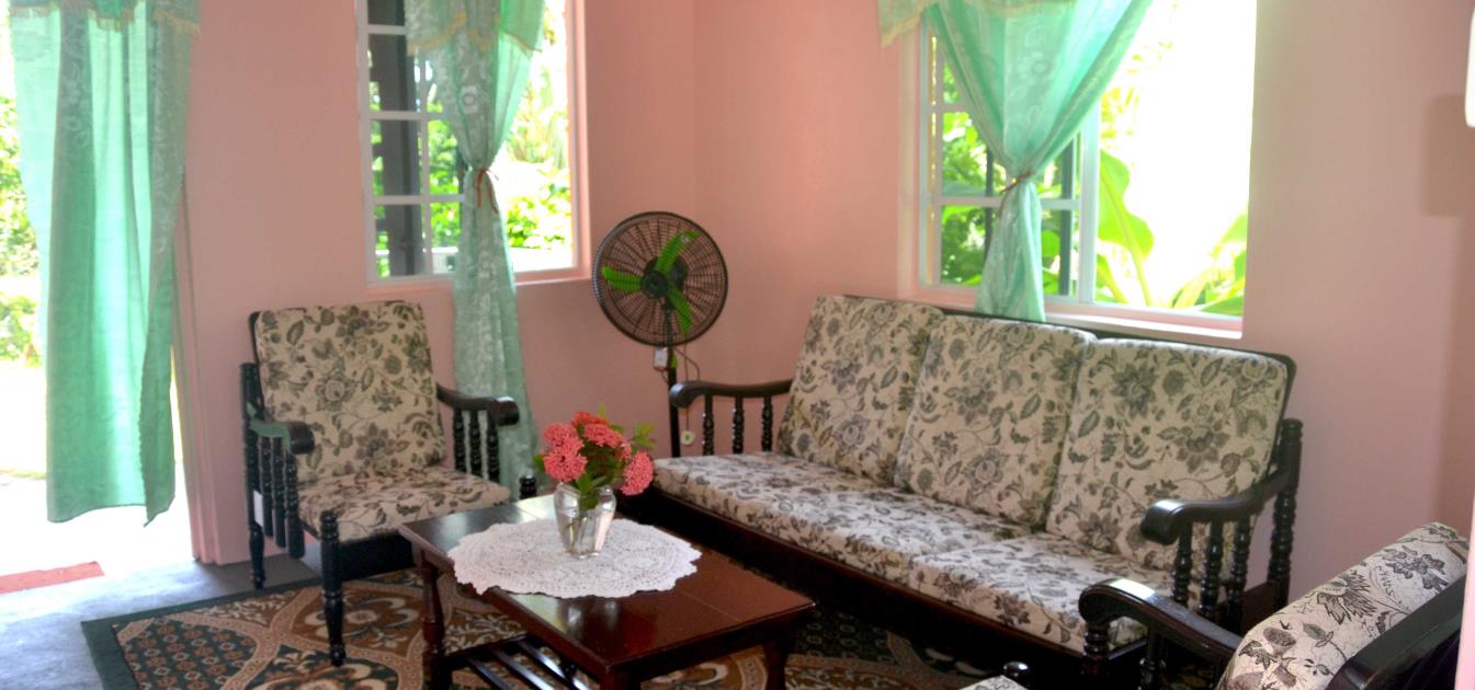 vacation-rentals/st-vincent-and-the-grenadines/bequia/friendship-bay/peaches-apartment