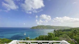 Ohana House - Upper Level Apartment