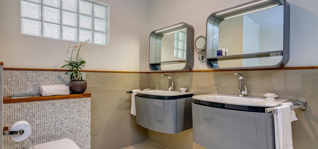 vacation-rentals/grenada/grenada-island/lance-aux-epines/calabash-hotel-junior-suites