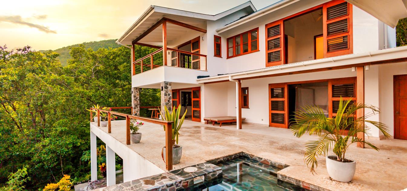 vacation-rentals/st-vincent-and-the-grenadines/bequia/ocar/silver-dollars-villa