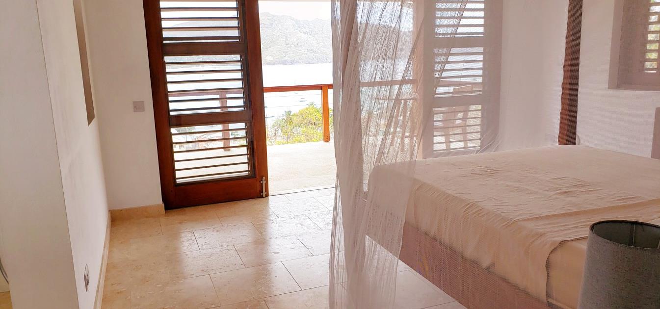 vacation-rentals/st-vincent-and-the-grenadines/bequia/ocar/silver-dollars-villa