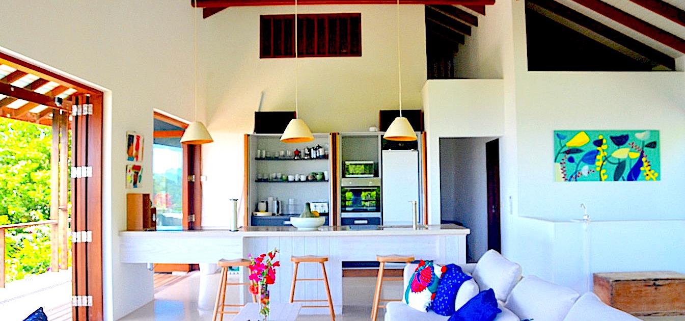 vacation-rentals/st-vincent-and-the-grenadines/bequia/spring/three-little-birds-upper-house,-bequia