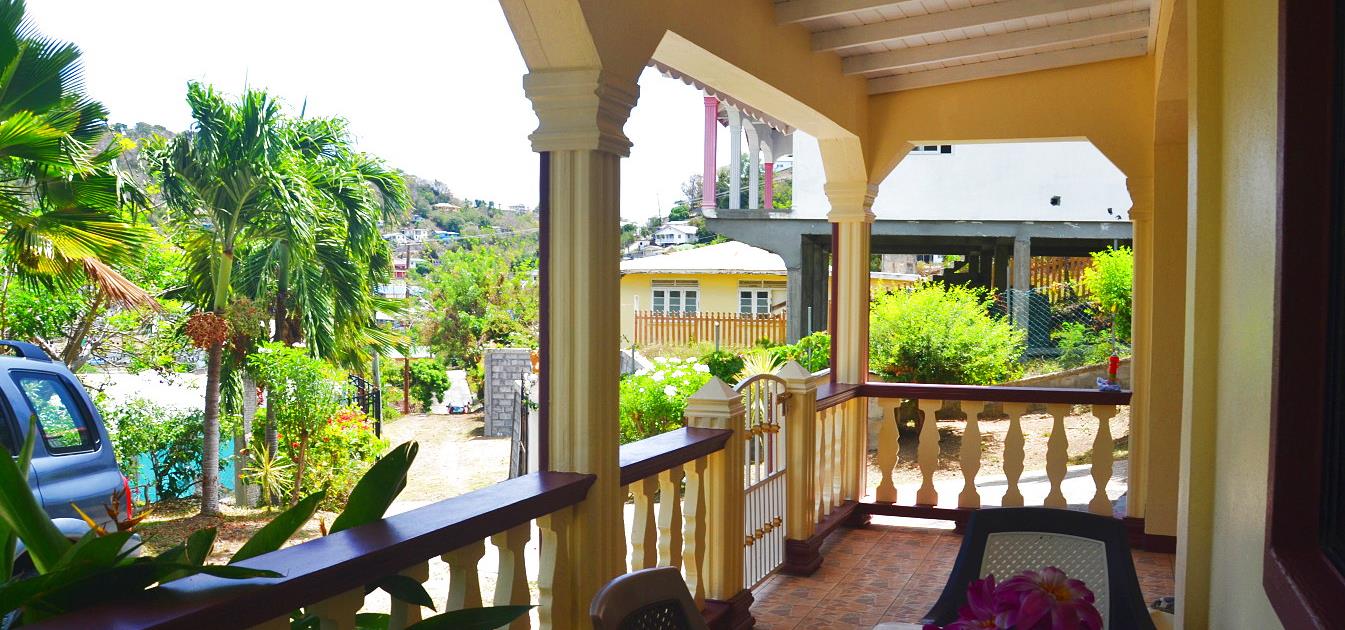 vacation-rentals/st-vincent-and-the-grenadines/bequia/port-elizabeth/reservoir-apartment