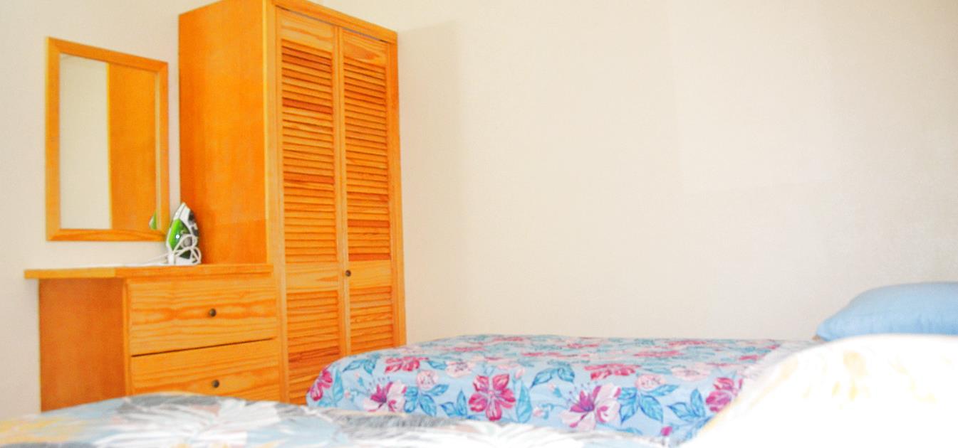 vacation-rentals/st-vincent-and-the-grenadines/bequia/port-elizabeth/reservoir-apartment