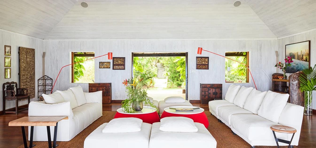 vacation-rentals/st-vincent-and-the-grenadines/mustique/mustique/moongate