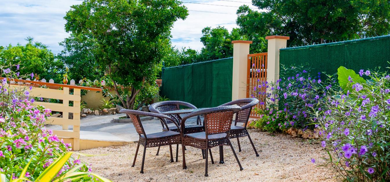 vacation-rentals/anguilla/anguilla/island-harbour/elleamau