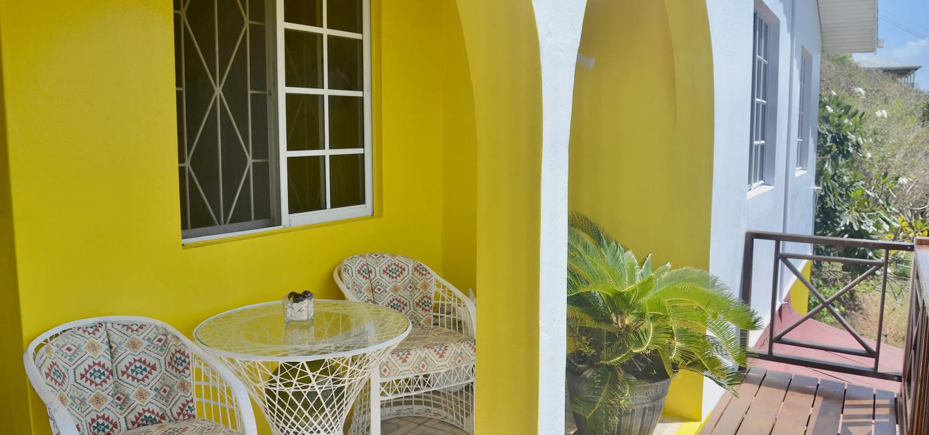 vacation-rentals/st-vincent-and-the-grenadines/bequia/la-pompe/archipelago-view-house