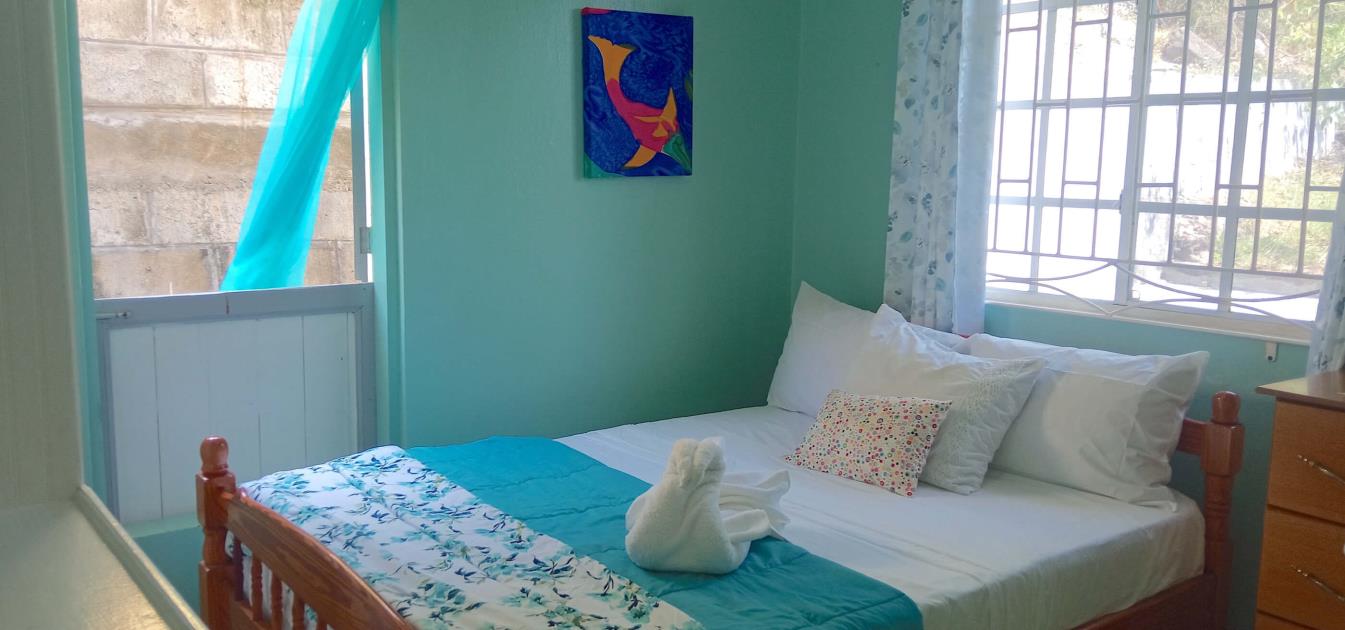 vacation-rentals/st-vincent-and-the-grenadines/bequia/la-pompe/archipelago-view-house