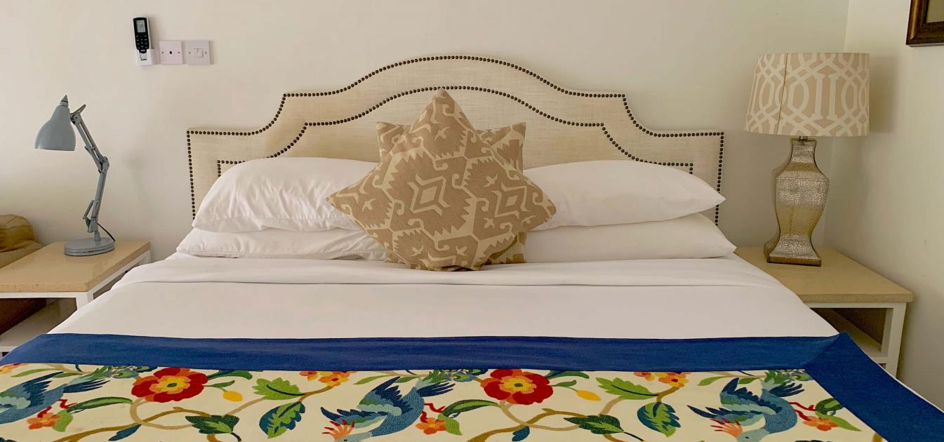 vacation-rentals/st-vincent-and-the-grenadines/st-vincent/ratho-mill/blue-lagoon-hotel-and-marina-deluxe-king-room