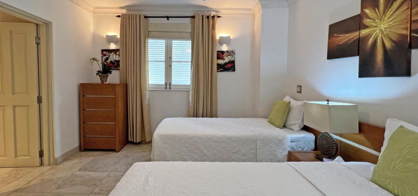 vacation-rentals/barbados/barbados/paynes-bay/waterside-101