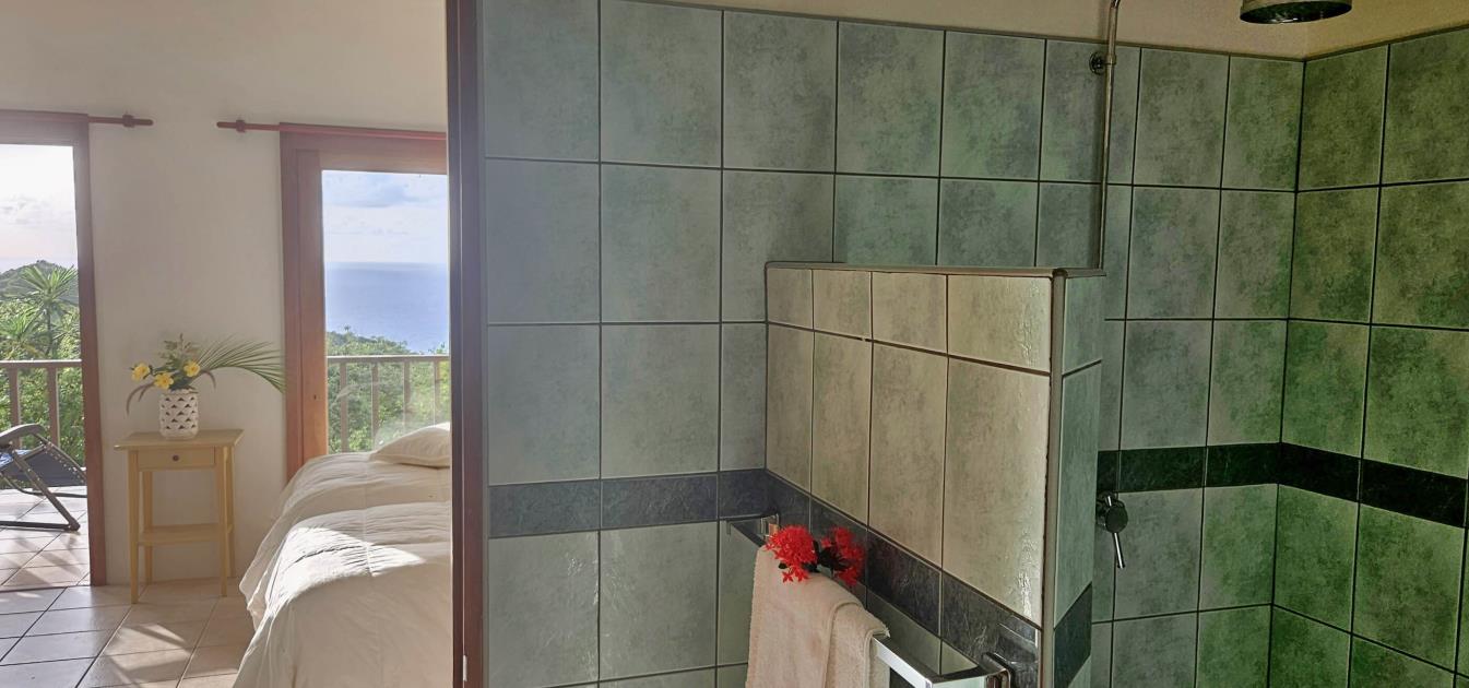 vacation-rentals/st-vincent-and-the-grenadines/bequia/spring/rosata-studio
