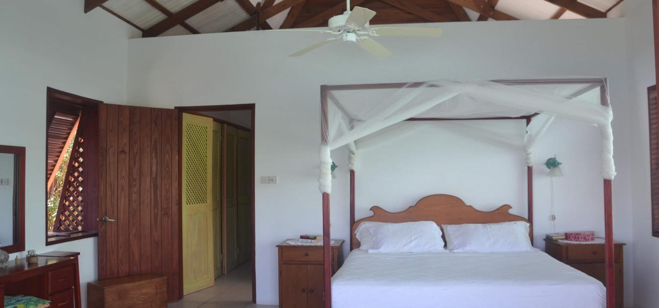 vacation-rentals/st-vincent-and-the-grenadines/bequia/ocar/gingerlilly