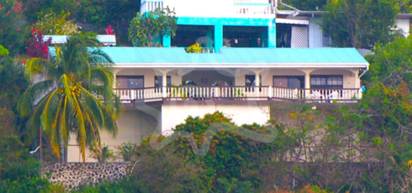 vacation-rentals/st-vincent-and-the-grenadines/bequia/belmont/villa-pattree-south