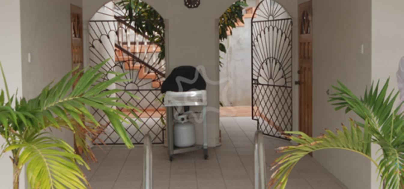 vacation-rentals/st-vincent-and-the-grenadines/bequia/belmont/villa-pattree-south