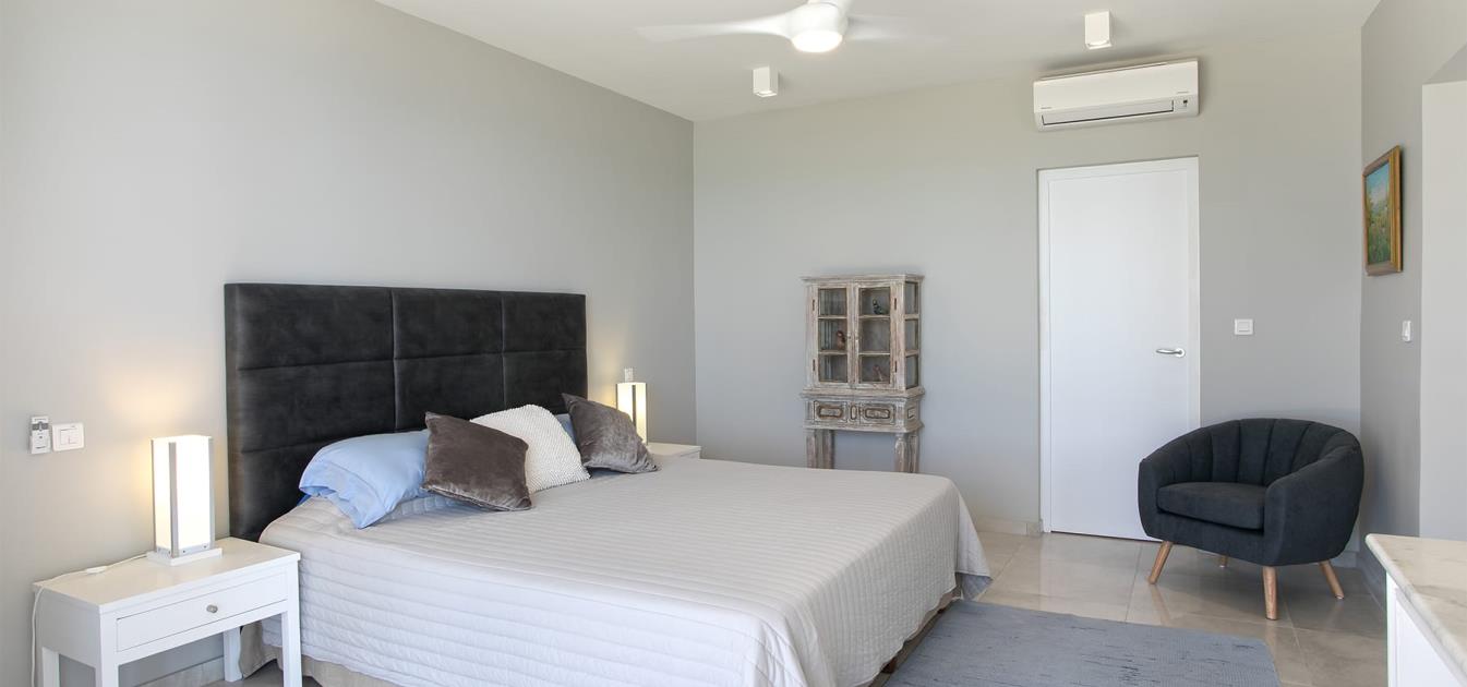 vacation-rentals/netherlands-antilles/st-maarten/st-maarten/ecume-des-jours
