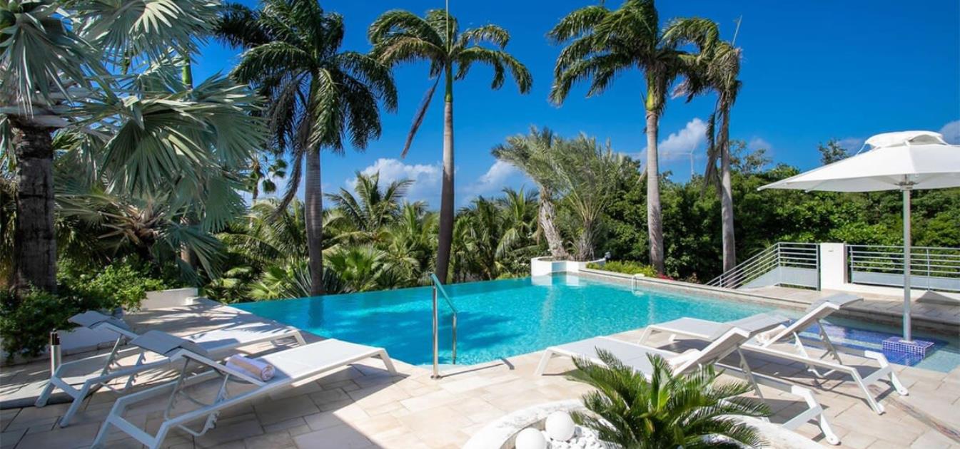 vacation-rentals/netherlands-antilles/st-maarten/all-locations/les-palmiers-bleus