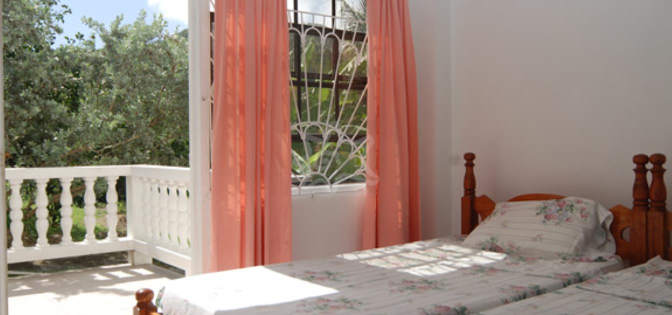 vacation-rentals/st-vincent-and-the-grenadines/bequia/lower-bay/twilight