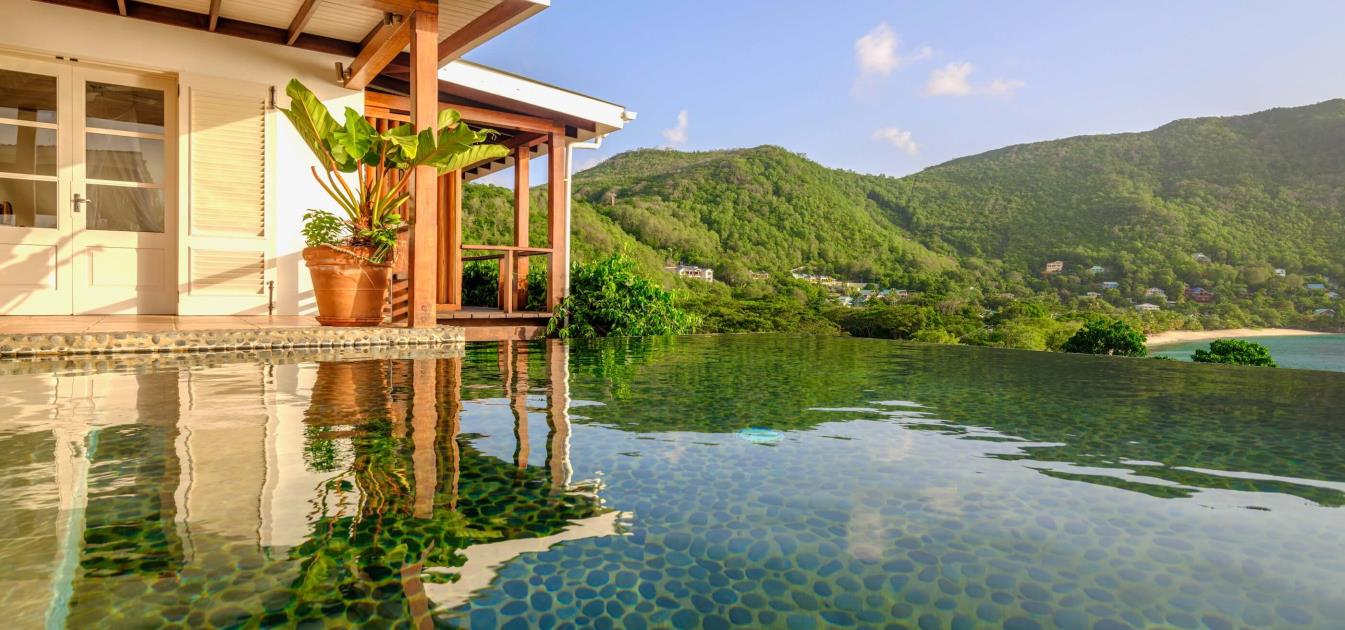 vacation-rentals/st-vincent-and-the-grenadines/bequia/lower-bay/retreat-house