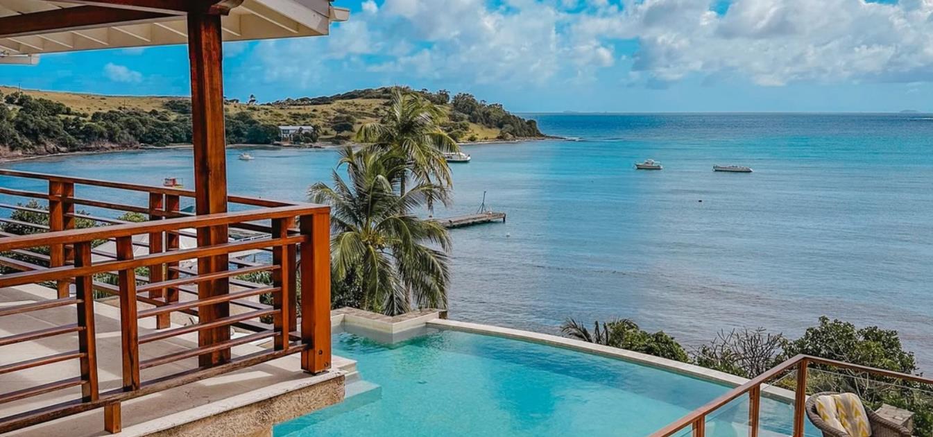 vacation-rentals/st-vincent-and-the-grenadines/bequia/friendship-bay/the-rock-villa