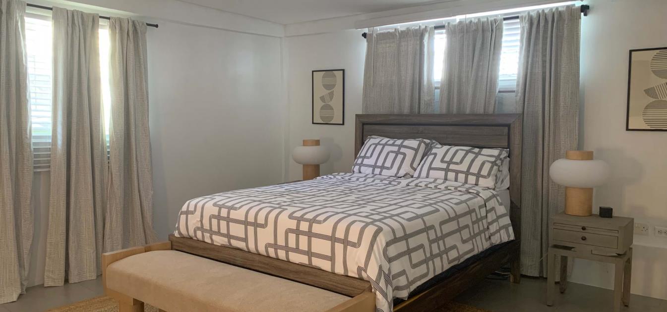 vacation-rentals/st-vincent-and-the-grenadines/bequia/hamilton/beach-view-apartment