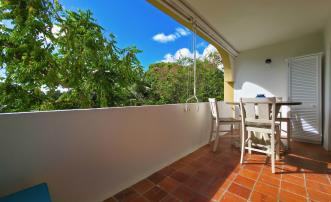 Golden View 205