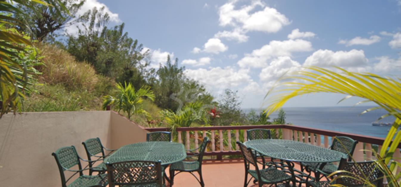 vacation-rentals/st-vincent-and-the-grenadines/bequia/lower-bay/hill-top-upper-and-lower