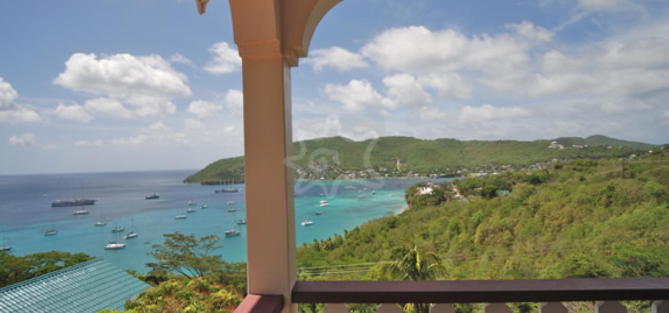 vacation-rentals/st-vincent-and-the-grenadines/bequia/lower-bay/hill-top-upper-and-lower