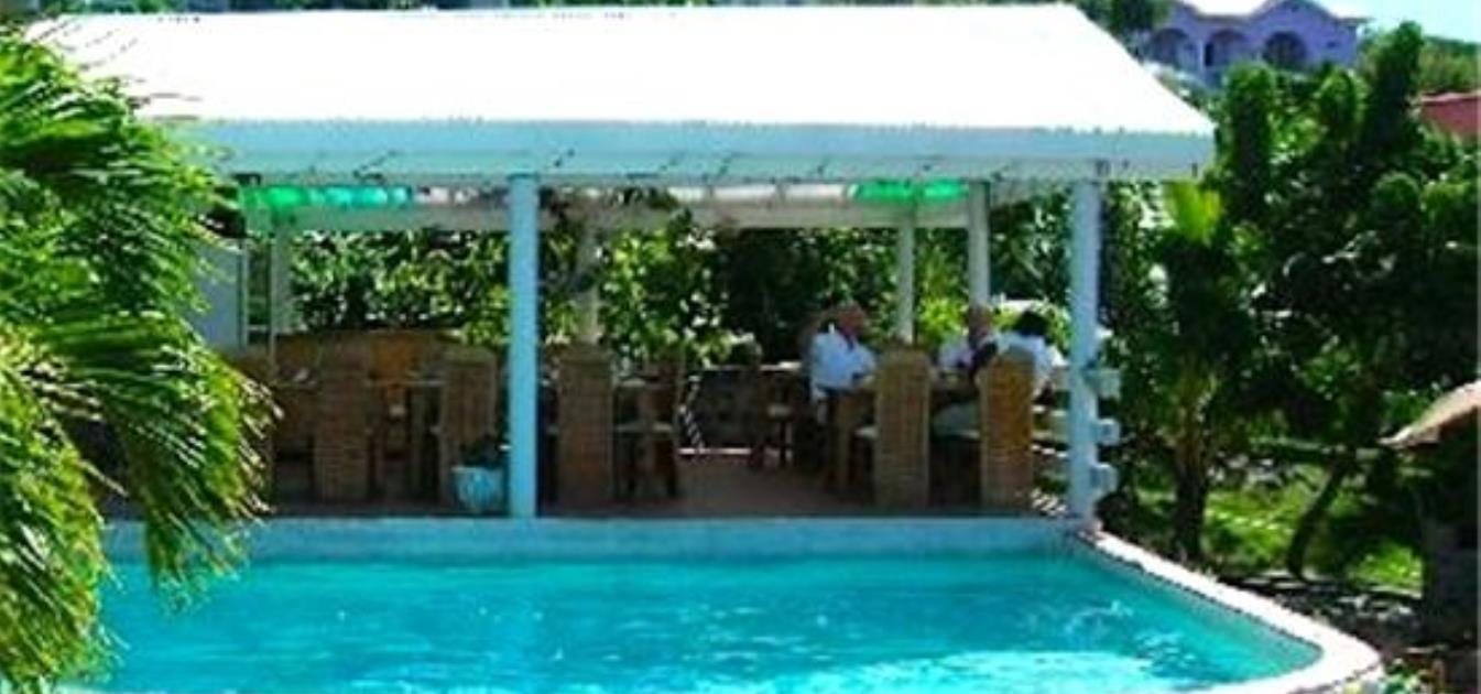 Dennis' Hideaway