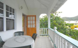 Breadfruit Apartment