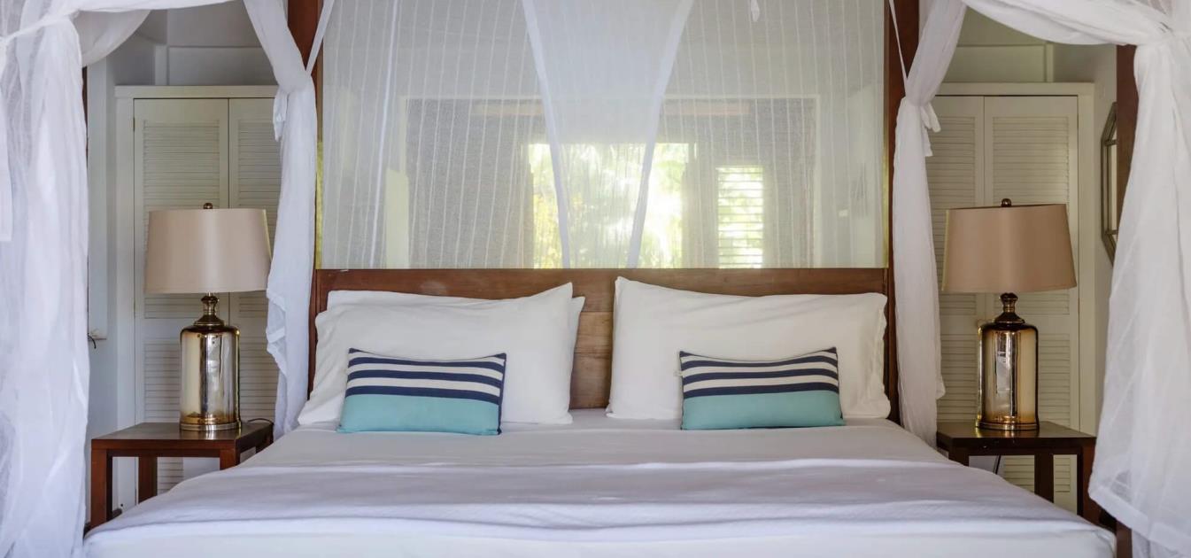 vacation-rentals/st-vincent-and-the-grenadines/bequia/belmont/gingerbread-hotel