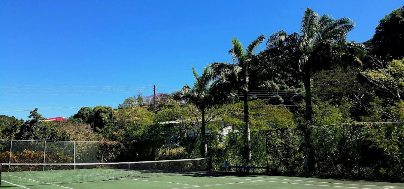 vacation-rentals/st-vincent-and-the-grenadines/bequia/belmont/gingerbread-hotel