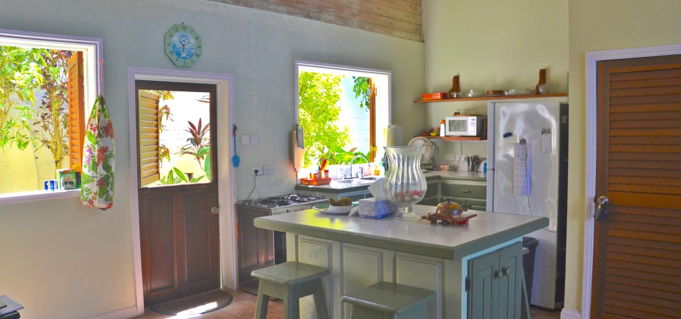 vacation-rentals/st-vincent-and-the-grenadines/bequia/princess-margaret/gumbo-limbo-upper