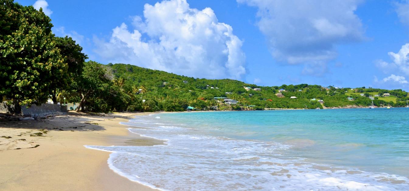 vacation-rentals/st-vincent-and-the-grenadines/bequia/friendship-bay/friendship-bay-villas-apt-a1